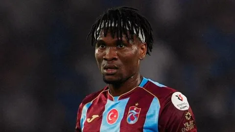 Trabzonspor’da Nwaiwu’ya Premier Lig kancası