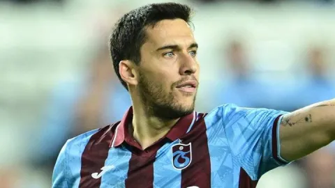 Trabzonspor'da Umut Nayir'e veda hazırlığı! Listenin başında...