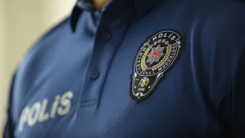 Trafik kazasında yaralanan polisimiz şehit oldu