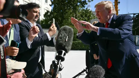 Trump ABD'sinde kadınların işi zor