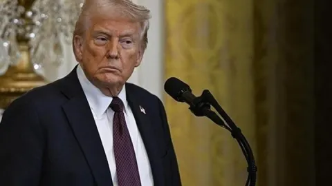 Trump duyurdu! Putin ile 'salgın' şüphesini görüşecek