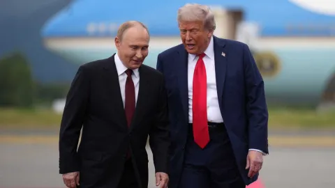 Trump ile Putin'den enerji hamlesi: Milyonlarca ton dizel piyasaya sürülecek