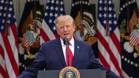 Trump'tan İran'a bomba tehdidi