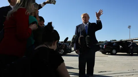 Trump'tan seçimlerde hile ihbarına 1 milyon dolarlık ödül vaadi