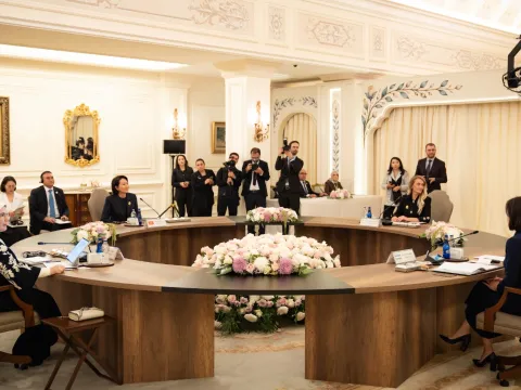 Emine Erdoğan, lider eşleriyle Ankara'da buluştu - fotoğraf 1