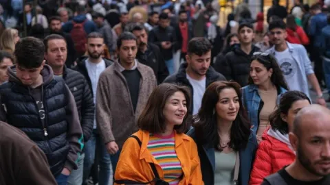 Türk gençleri Avrupa’nın en yoksulu