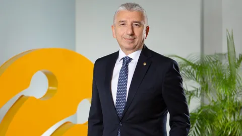 Turkcell’den 174 ülkede geçerli paket hediyesi