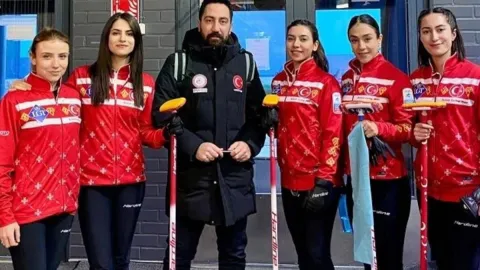 Türkiye, Avrupa Kadınlar Curling Şampiyonası'na zaferle başladı
