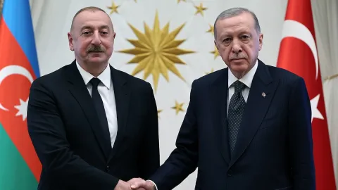 Türkiye ile Azerbaycan arasında kriz mi var? AKP'den açıklama geldi