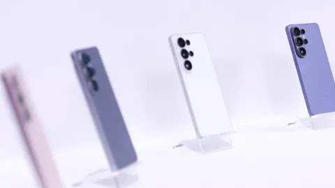 Türkiye'de çok satan telefon devinden zam fırtınası: Fiyatlar artık iPhone ile yarışıyor