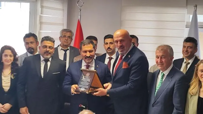 TÜRKİYE’NİN MUHTARLARINDAN MASATLI’YA “YILIN VALİSİ ÖDÜLÜ”