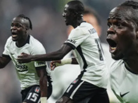 Güntekin Onay, Beşiktaş'ın Crystal Palace beraberliğini değerlendirdi: 'Beraberlik harika sonuç! 3 isim takımın zayıf halkalarıydı' - fotoğraf 3