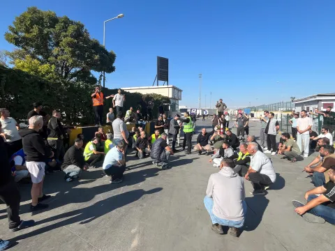Kapıkule’de 5 saatlik eylem: TIR şoförleri çözüm bekliyor - fotoğraf 1