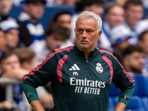 Mourinho'dan Fenerbahçe ve Türk hakemleri açıklaması: Taylor'dan önceki de hapise girdi - fotoğraf 3