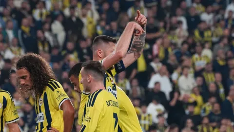 UEFA'nın maç sonu seçimi Fenerbahçeli taraftarları çılgına çevirdi