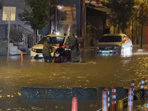 İstanbul dahil 6 ilde şiddetli yağış nedeniyle eğitime 1 gün ara - fotoğraf 5