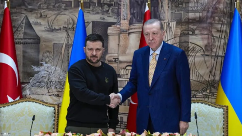Ukrayna duyurdu: Putin ve Zelenski Cumhurbaşkanı Erdoğan arabuluculuğunda görüşebilir