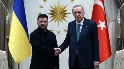 Ukrayna lideri Zelenski Türkiye'ye geliyor