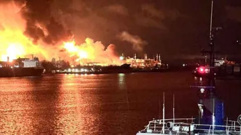 Ukrayna'dan Rusya'ya misilleme: St. Petersburg'da limana saldırdı
