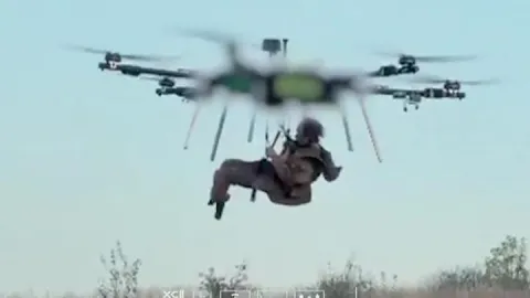 Ukraynalı asker kargo dronuyla kurtarıldı