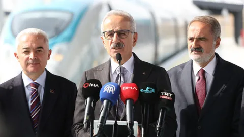 Ulaştırma ve Altyapı Bakanı Abdulkadir Uraloğlu: Cumhurbaşkanı Erdoğan, Çerkezköy–Kapıkule Demiryolu Hattı’nı hizmete açacak