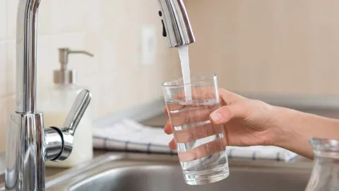 Ülkedeki içme suyuna yanlışlıkla 20 ton 'şap' karıştırdılar
