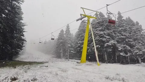 Uludağ'da kar yağışı başladı