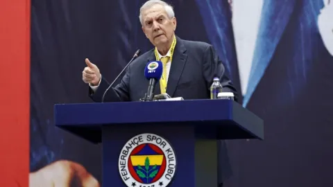 Ünlü teknik direktör Fenerbahçe’ye gelmek için gemileri yaktı! Takımın başına geçmek istiyor