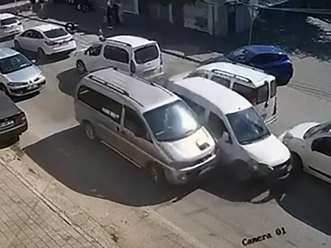Trafikte önünü kestiği aracı gasbeden şüpheliden akılalmaz savunma - fotoğraf 3