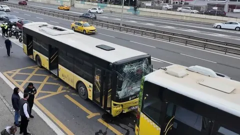Üsküdar'da İETT otobüsü çarpıştı! Yaralılar var
