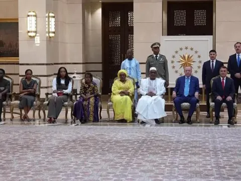 Cumhurbaşkanı Erdoğan, 5 ülkenin büyükelçisini kabul etti - fotoğraf 3