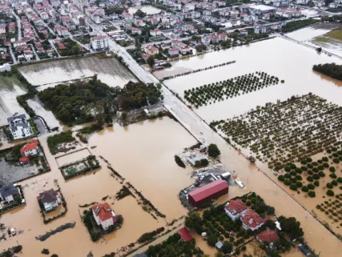 Dalaman'da Tersakan Deresi taştı: Evler ve tarım arazileri su altında kaldı - fotoğraf 2