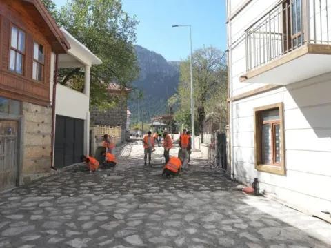 Bakan Ersoy baba ocağında iki yeni eserin açılışını yaptı - fotoğraf 4