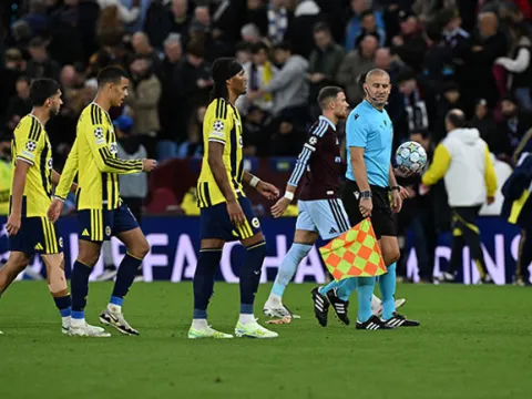 Fenerbahçe'nin 6-0'lık Aston Villa mağlubiyeti sonrası Nihat Kahveci çılgına döndü! 'Gerçekleri yanaklarımıza tokatlayarak gösterdiler mi? - fotoğraf 3