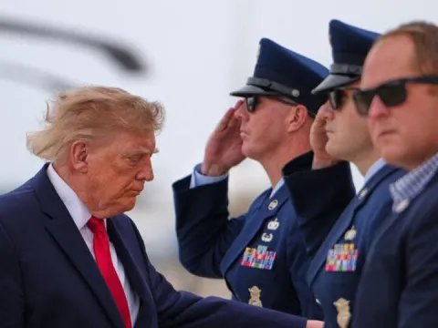 ABD basını: Trump 4 gün içinde İran'a saldırabilir - fotoğraf 1