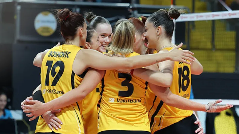 VakıfBank sezona galibiyetle başladı!
