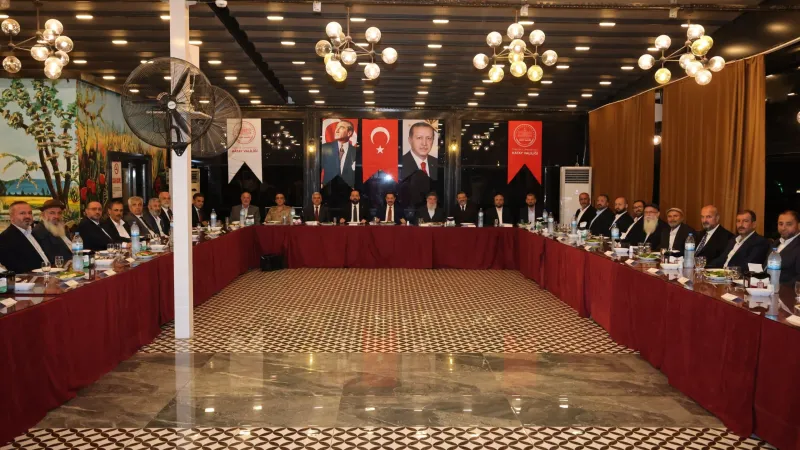 VALİ MASATLI, DEFNE KANAAT ÖNDERLERİNİ AĞIRLADI
