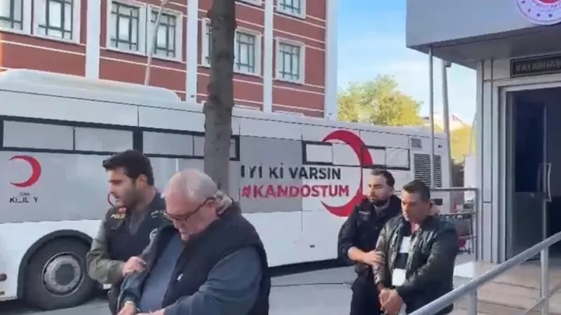Vatandaşı memurluk vaadiyle dolandıran sahte savcı tutuklandı