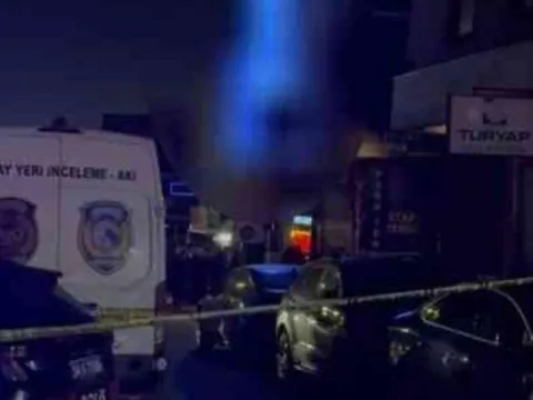 İstanbul'da müzikholde silahlı kavga: 1'i polis 2 kişi hayatını kaybetti - fotoğraf 3