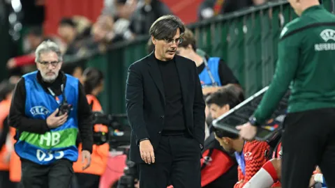 Vincenzo Montella adını tarihe tersten yazdırıyor!