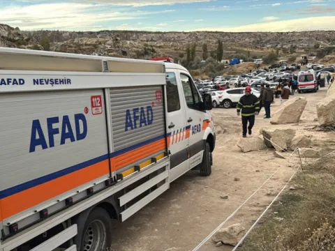 Nevşehir'de peribacası çöktü: 3 ölü - fotoğraf 3