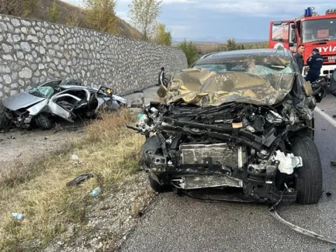 Çorum’da korkunç kaza! Otomobil ile cip çarpıştı: 4 can kaybı, 2 yaralı - fotoğraf 3
