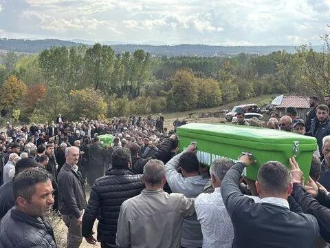 Baba oğul 4 kişiyi öldürdü! Bir baba, 2 oğlu ve kardeşi yan yana gömüldü - fotoğraf 2