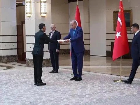 Cumhurbaşkanı Erdoğan, 5 ülkenin büyükelçisini kabul etti - fotoğraf 1