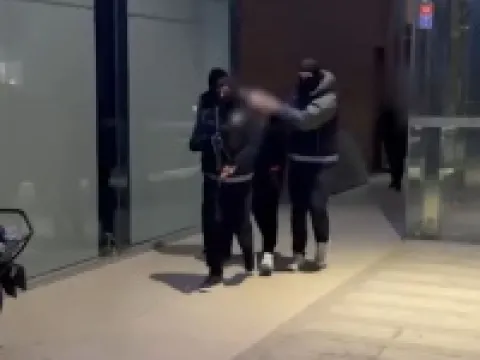 Su içerken bile zorlanan hasta 5,5 yıl sonra yeniden katı gıda yemeye başladı - fotoğraf 4