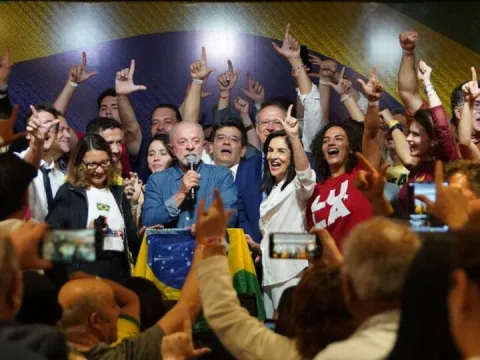 "Brezilya demokrasisini kurtardı" - fotoğraf 1