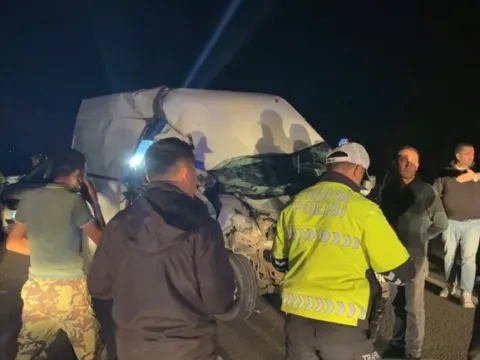 Kütahya'da zincirleme trafik kazası: 7 yaralı - fotoğraf 4