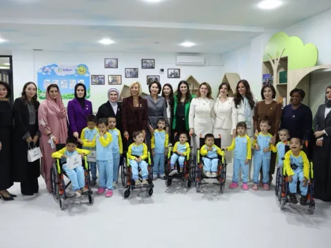 Emine Erdoğan, Özbekistan'da bir eğitim kurumunun açılışına katıldı - fotoğraf 3