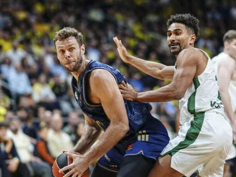 F.Bahçe Tarfin, Zalgiris'i farklı geçti! - fotoğraf 1