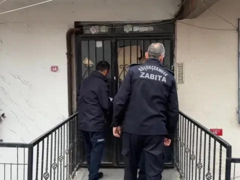 İstanbul’da facianın eşiğinden dönüldü: Sesi duyan kendini sokağa attı - fotoğraf 4